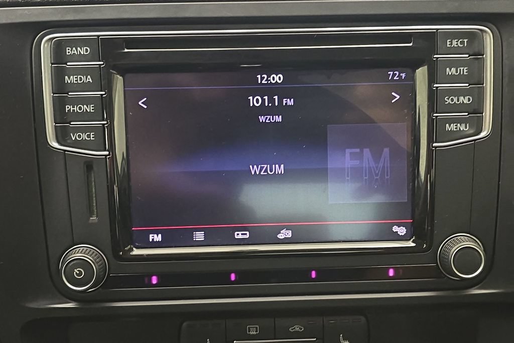 Used 2016 Volkswagen Jetta SE FWD image 17