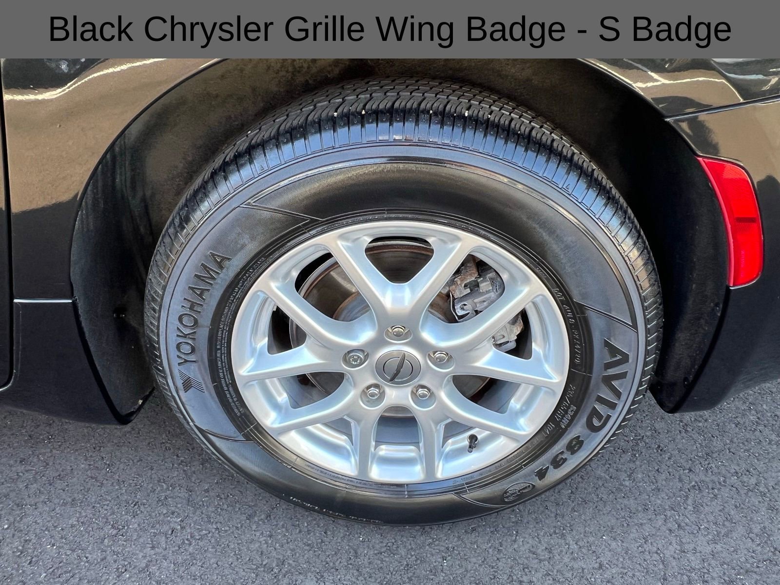 Used 2019 Chrysler Pacifica Touring Plus w/ S Appearance Package image 14