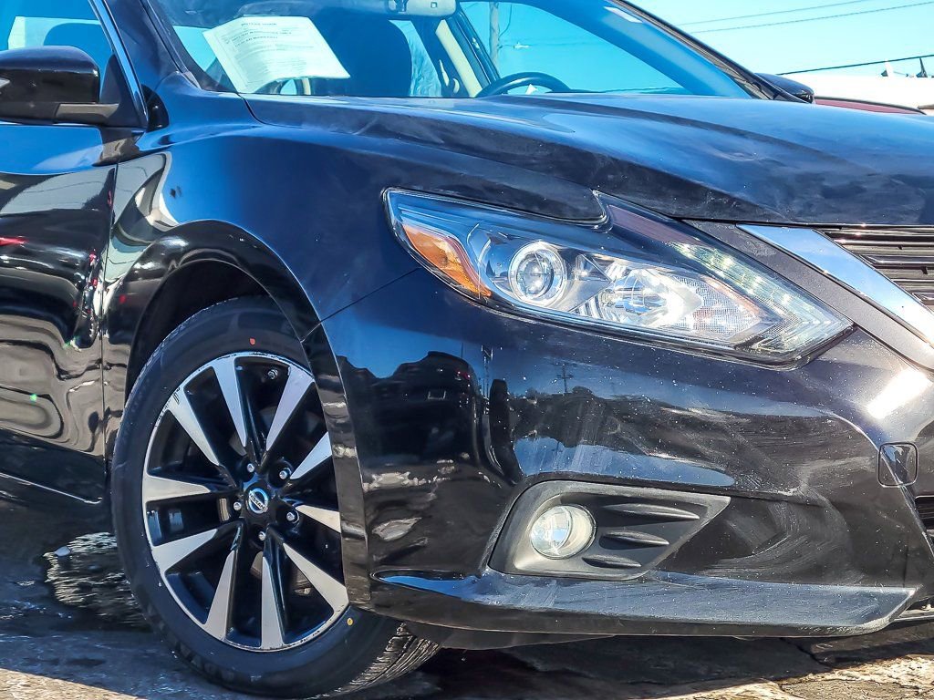 Used 2018 Nissan Altima 2.5 SL w/ 2.5 SL Technology Package image 3