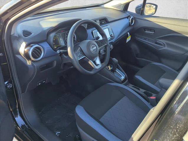New 2025 Nissan Versa SV w/ Trunk Package image 9
