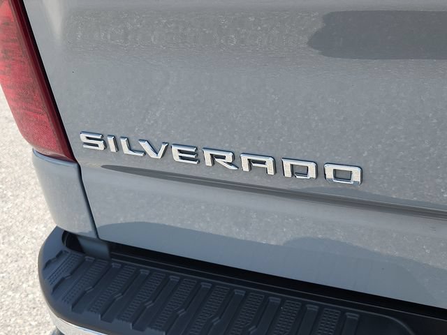 Used 2024 Chevrolet Silverado 1500 LT AWD/4WD image 29
