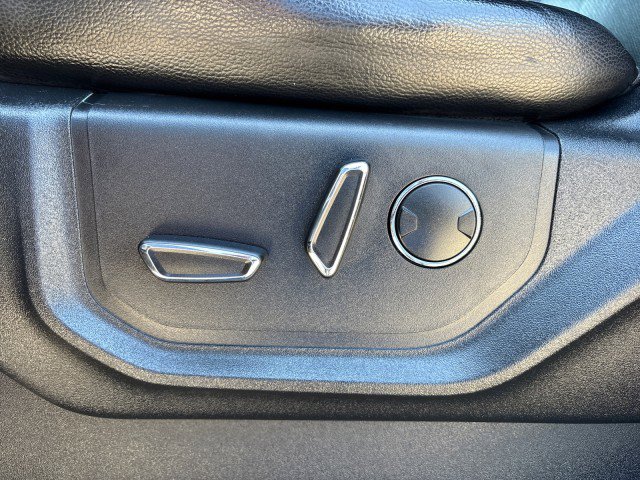 Used 2017 Ford F350 Lariat w/ Lariat Ultimate Package image 11