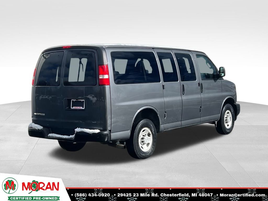 Used 2017 Chevrolet Express 2500 LS image 5
