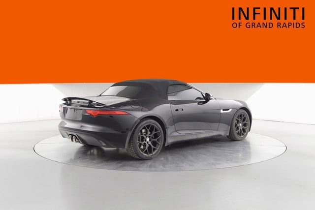 Used 2014 Jaguar F-TYPE Convertible RWD image 11