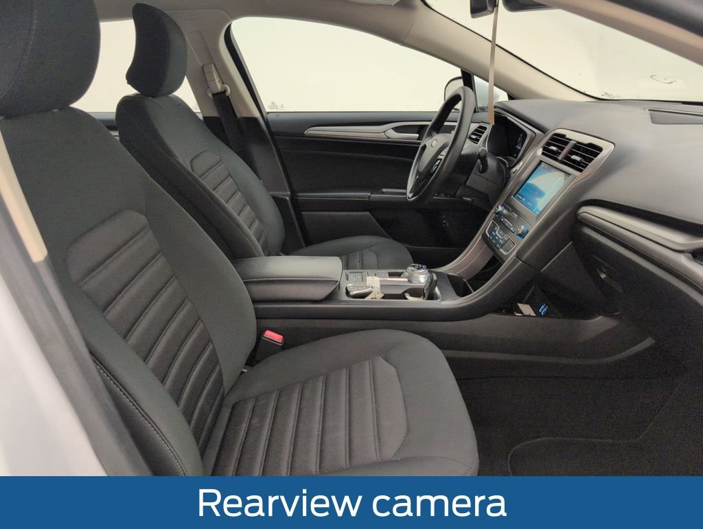 Used 2019 Ford Fusion SE image 15