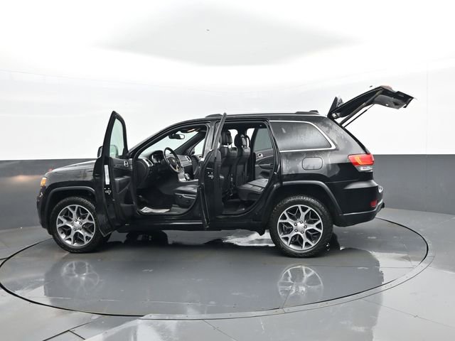 Used 2019 Jeep Grand Cherokee Limited w/ Trailer Tow Group IV AWD/4WD image 33