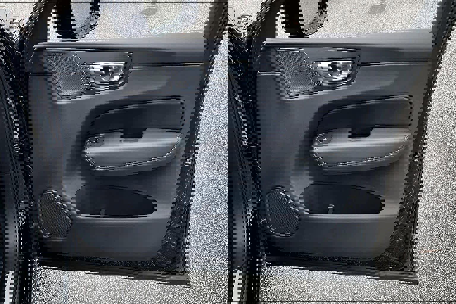 Used 2024 Volvo XC60 T8 Ultimate image 22