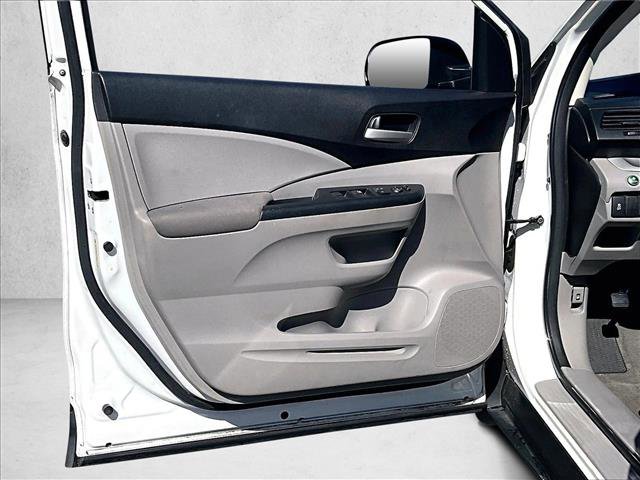 Used 2014 Honda CR-V LX image 17