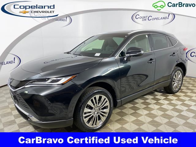 Used 2021 Toyota Venza XLE w/ Softex Package image 1