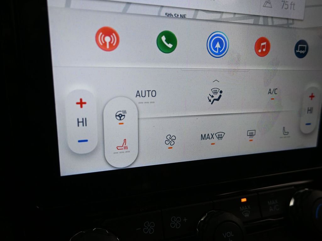 New 2025 Ford Ranger Lariat w/ Chrome Accent Package image 22