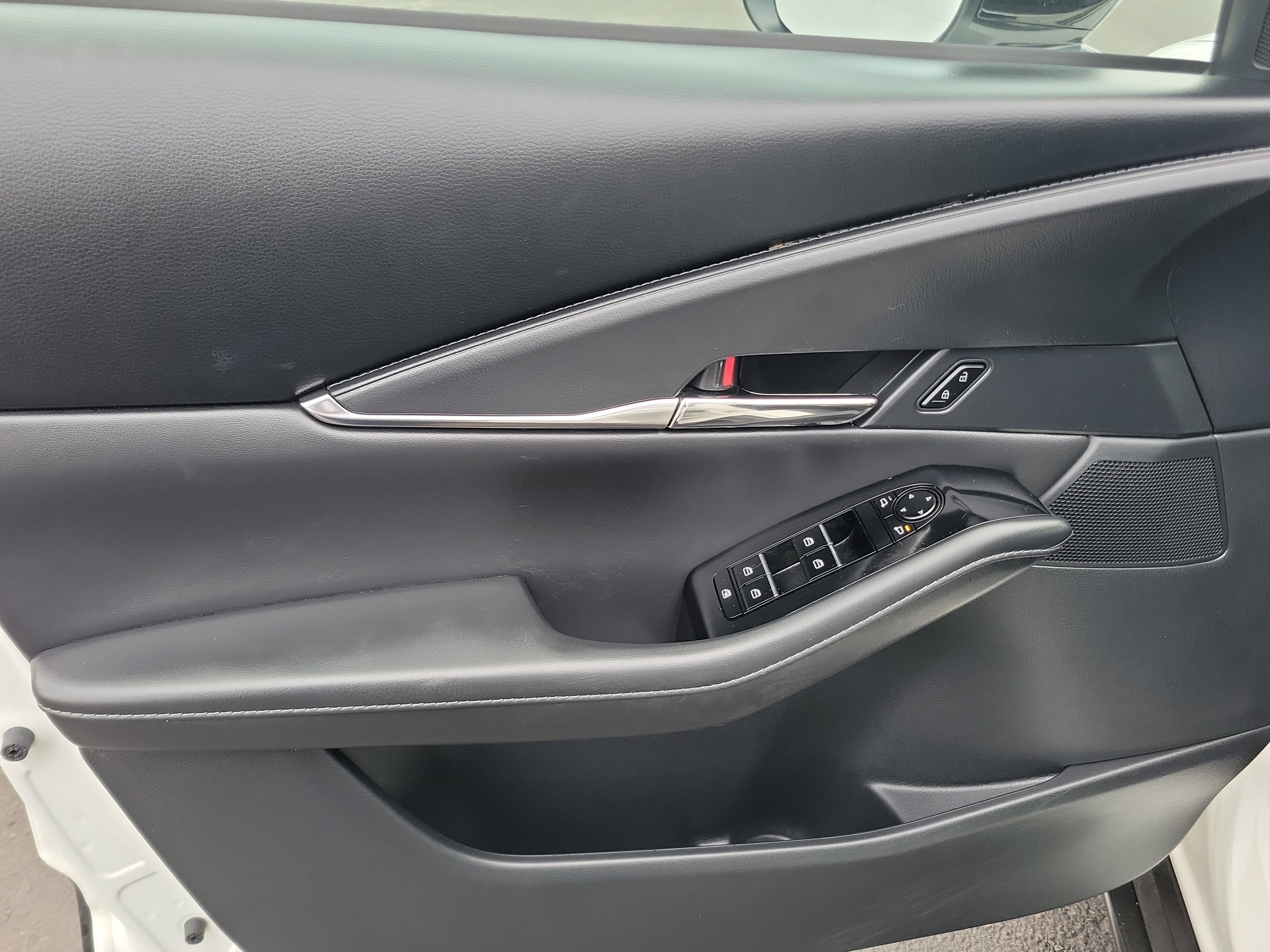 Used 2022 MAZDA CX-30 AWD 2.5 Turbo S image 19