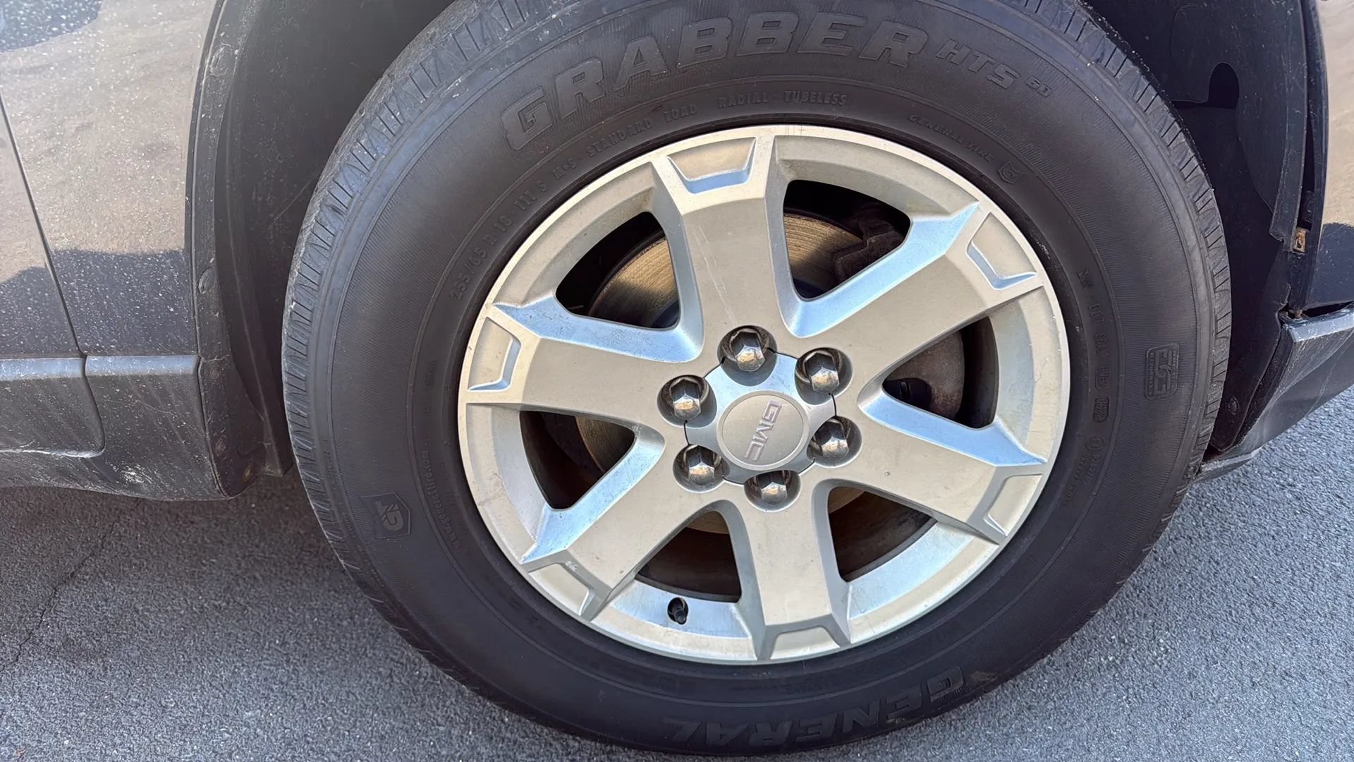 Used 2015 GMC Acadia SLE AWD/4WD image 14