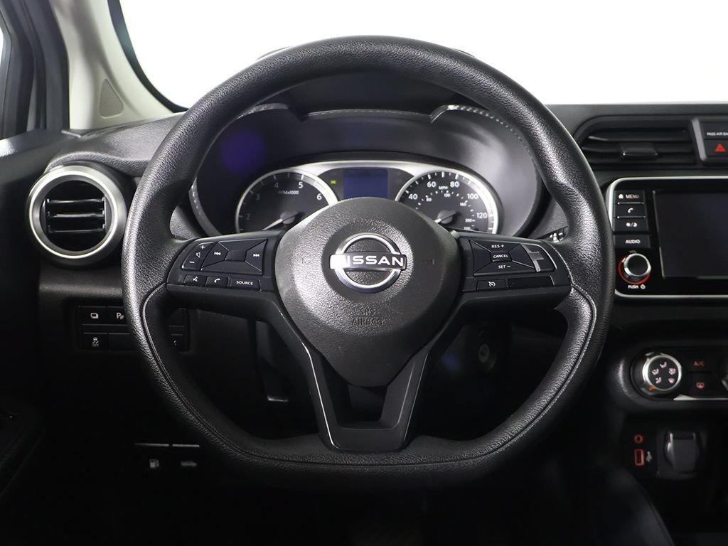 Used 2025 Nissan Versa S FWD image 31