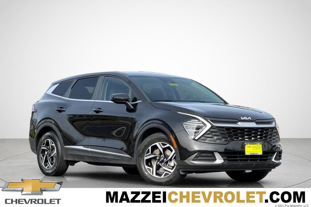Used 2024 Kia Sportage LX FWD image 1