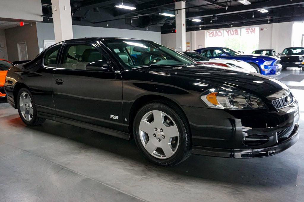 Used 2006 Chevrolet Monte Carlo SS w/ Convenience Package FWD image 42