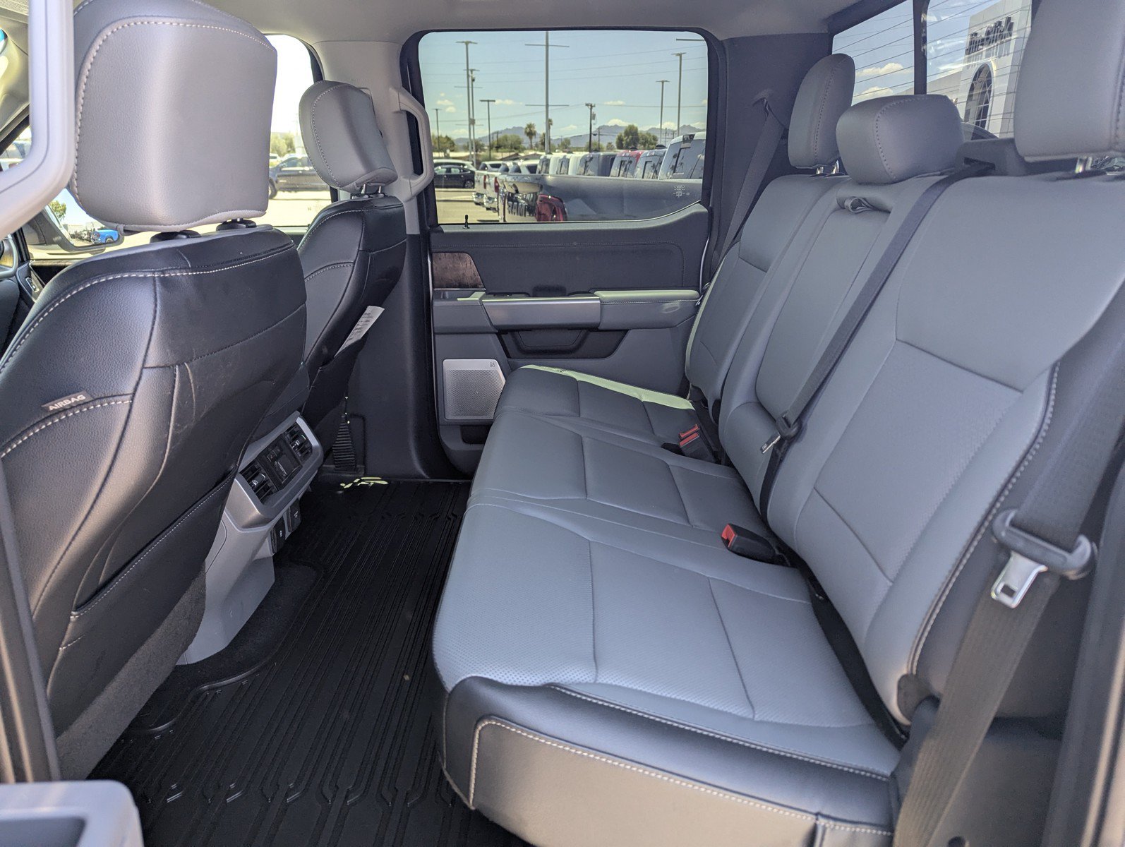 Used 2023 Ford F150 Lariat w/ Equipment Group 502A High AWD/4WD image 9