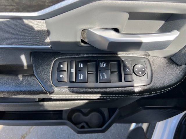 Used 2020 RAM 3500 Big Horn w/ Level 2 Equipment Group AWD/4WD image 14