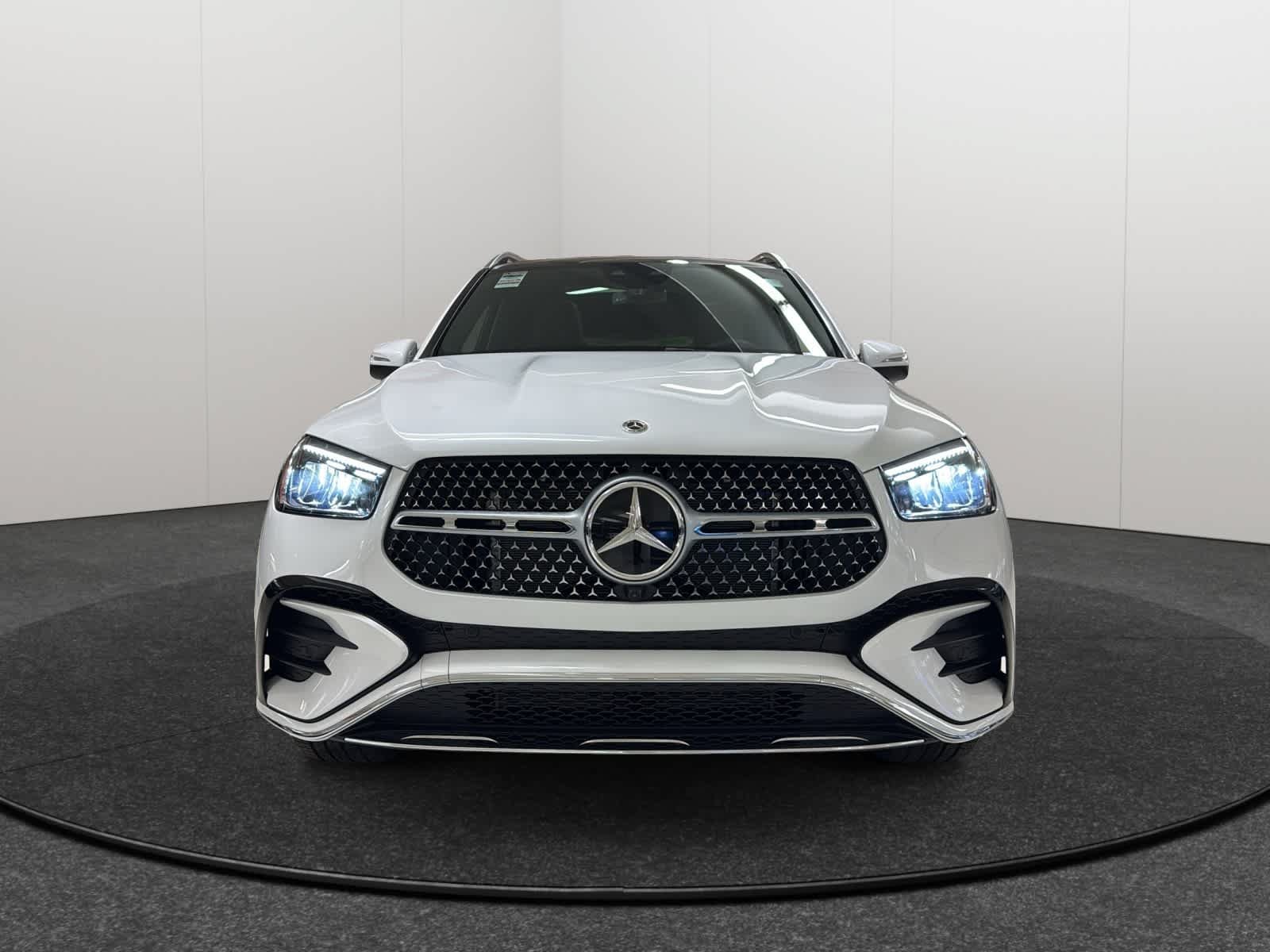New 2026 Mercedes-Benz GLE 450 4MATIC image 2