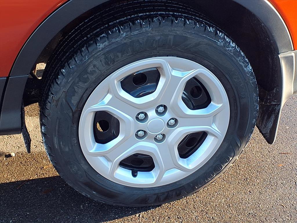 Used 2019 Ford Escape S image 24