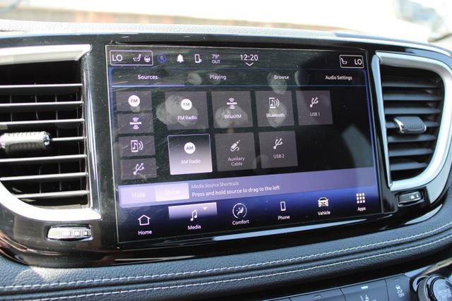 Used 2023 Chrysler Pacifica Touring-L w/ S Appearance Package AWD/4WD image 21