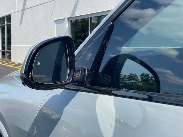 Certified 2024 BMW X5 xDrive40i w/ M Sport Package AWD/4WD image 26