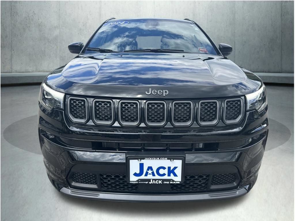 Used 2024 Jeep Compass Limited w/ High Altitude Package AWD/4WD image 11