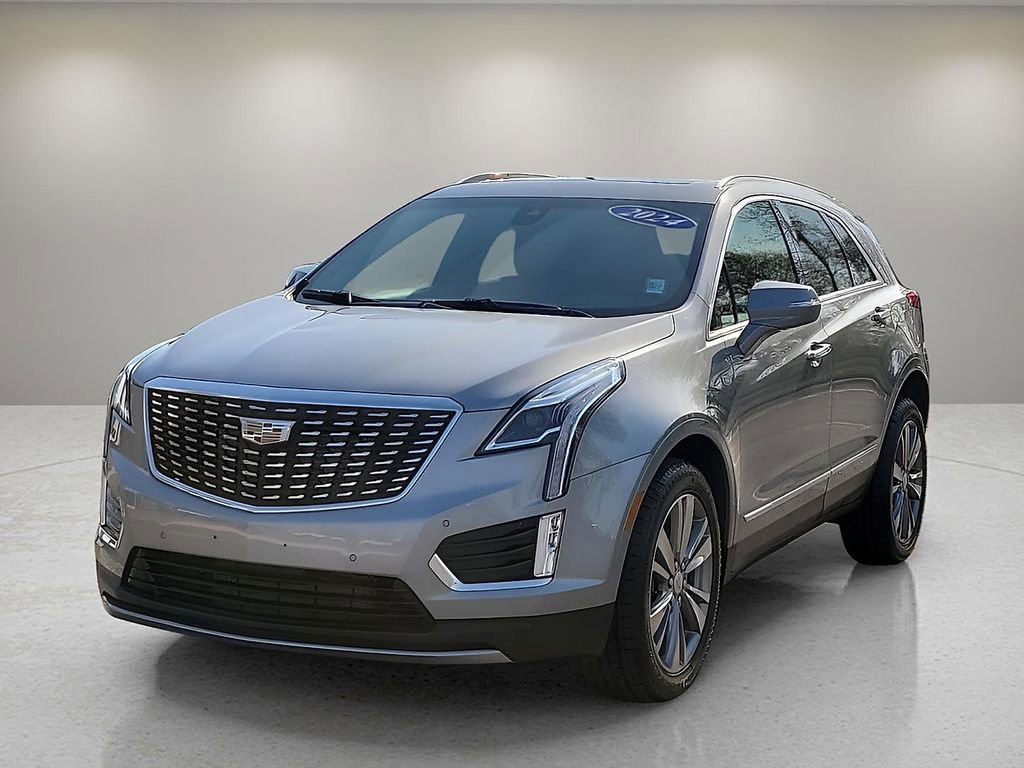 Used 2024 Cadillac XT5 Premium Luxury image 2