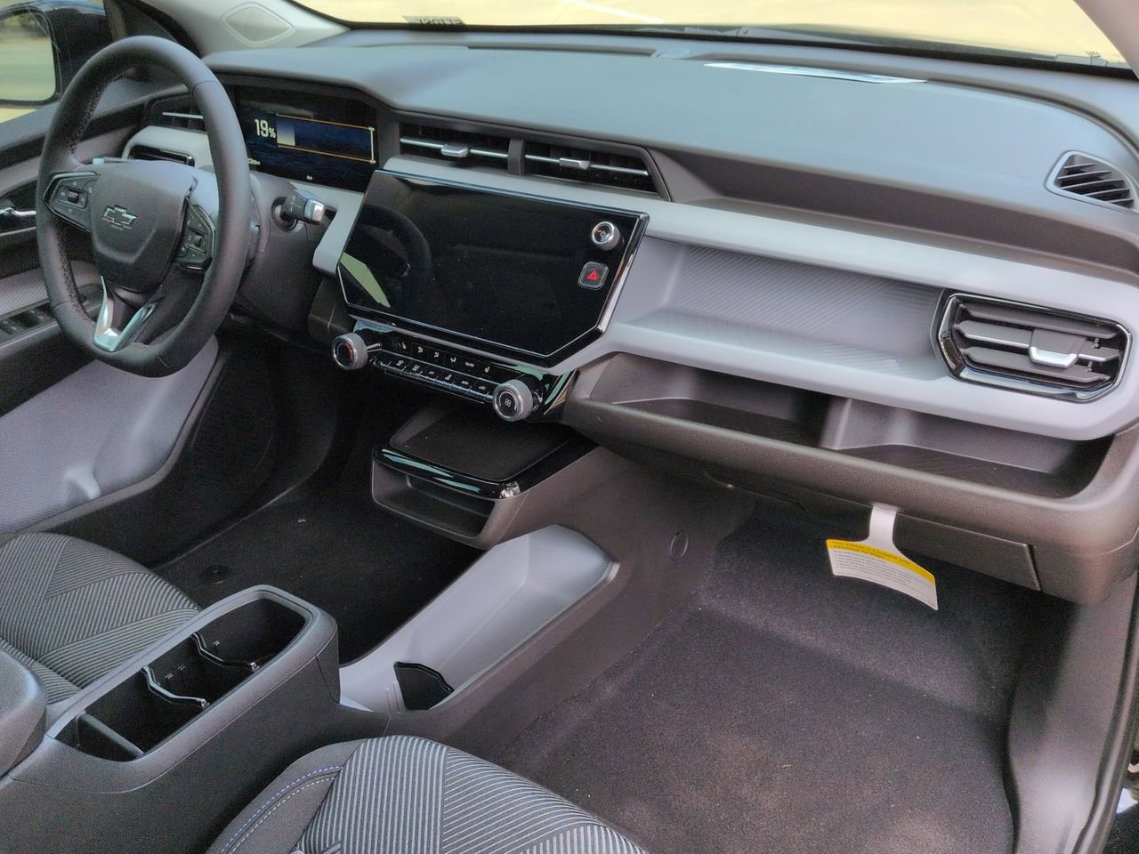 New 2027 Chevrolet Bolt LT image 26