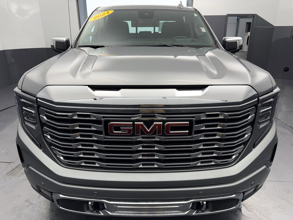 Used 2024 GMC Sierra 1500 Denali image 8