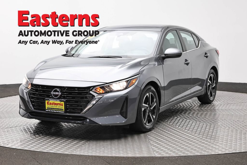 Used 2024 Nissan Sentra SV FWD image 1