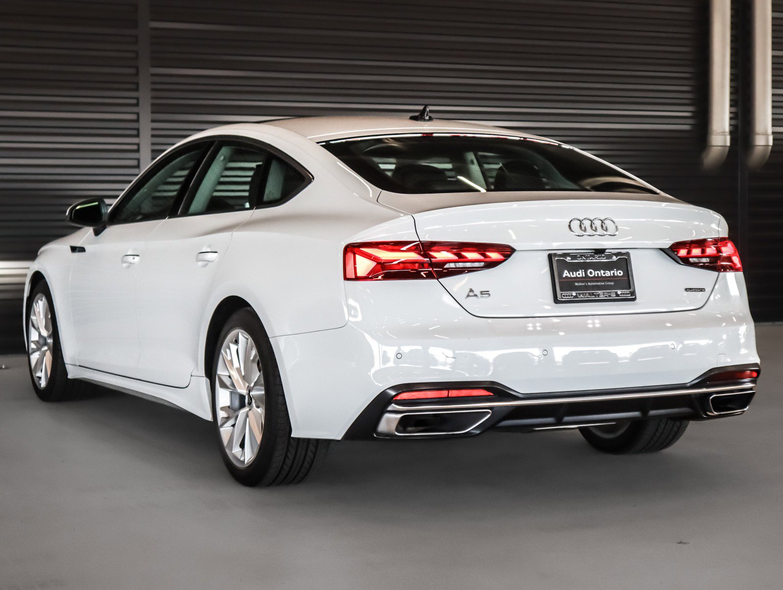 Used 2023 Audi A5 2.0T Premium w/ Convenience Package image 2