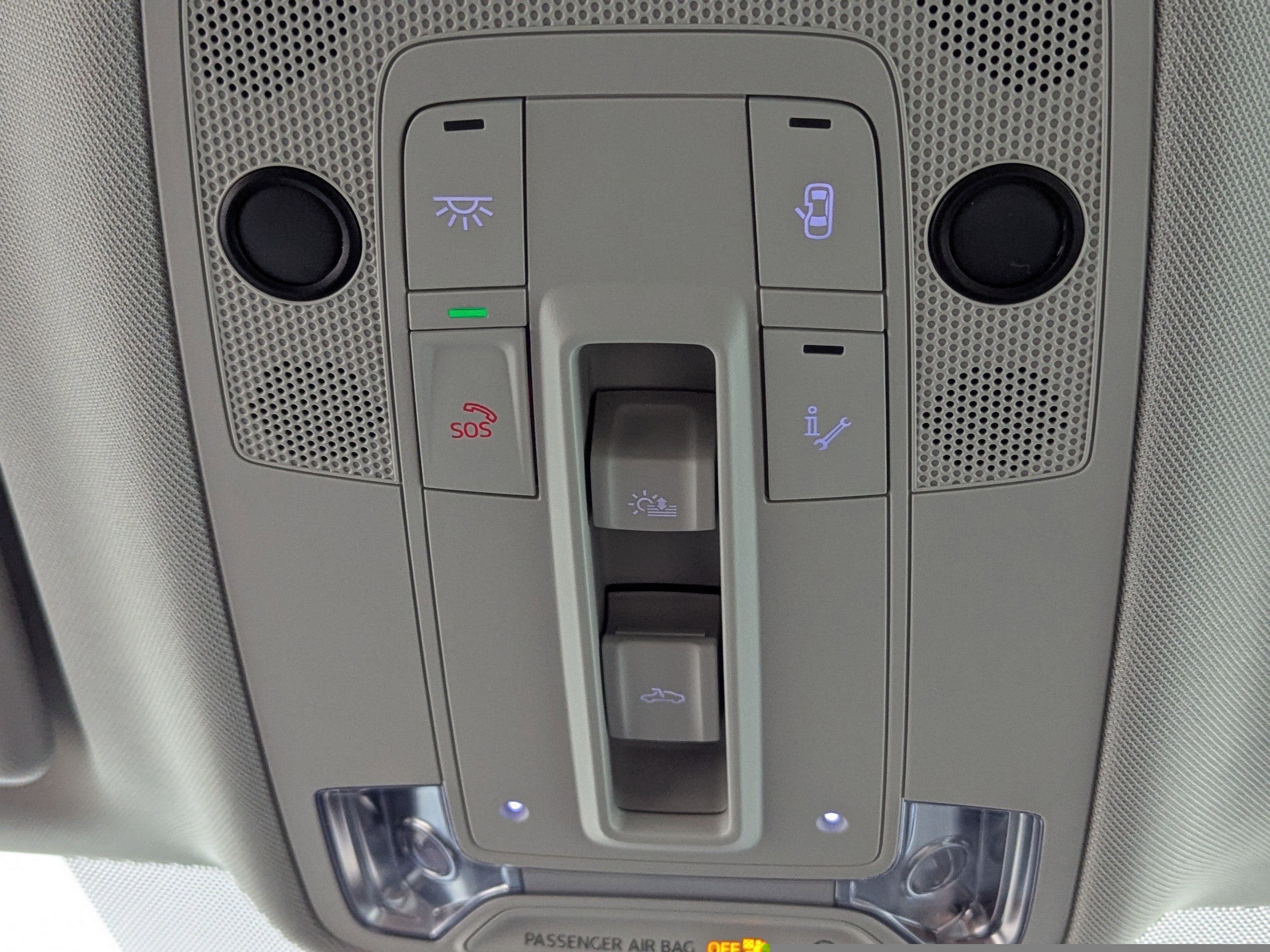 Certified 2025 Audi Q3 2.0T Premium Plus w/ Premium Plus Package image 30