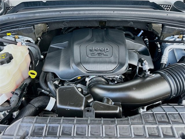 Certified 2022 Jeep Grand Cherokee Summit image 30