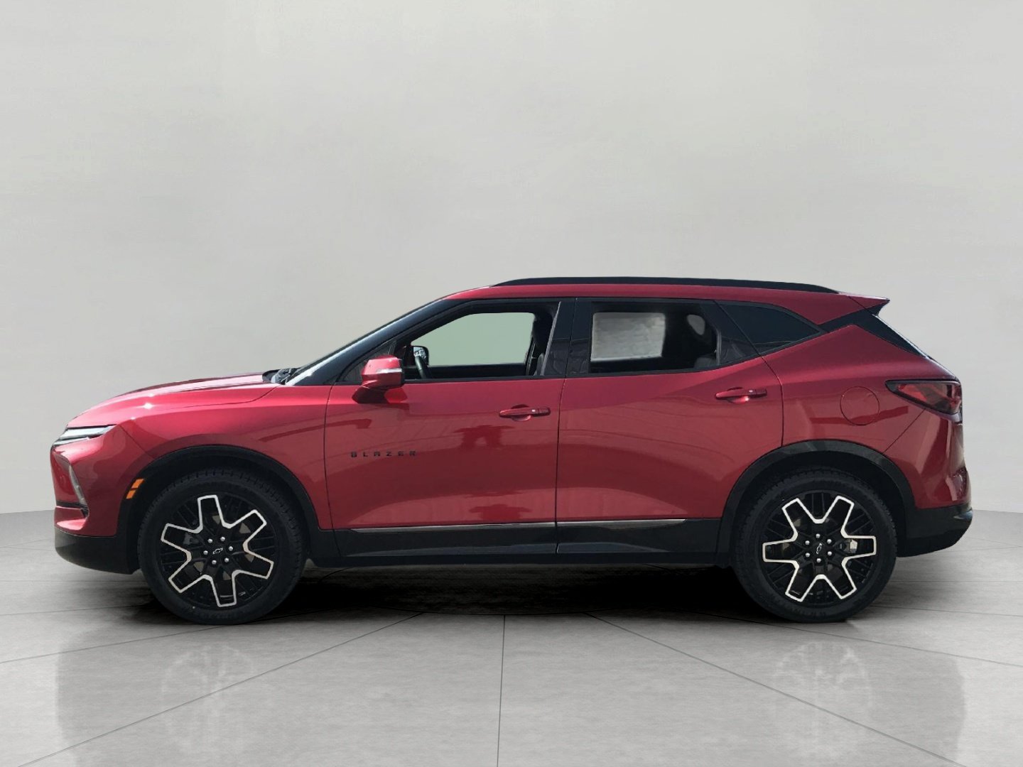 Certified 2023 Chevrolet Blazer RS w/ Driver Confidence II Package AWD/4WD image 8