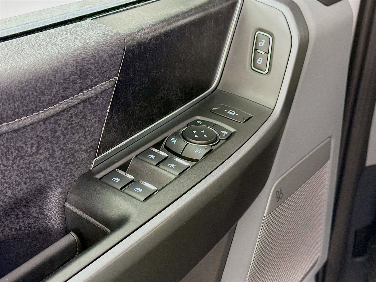 New 2026 Ford F250 XLT w/ XLT Premium Package image 20