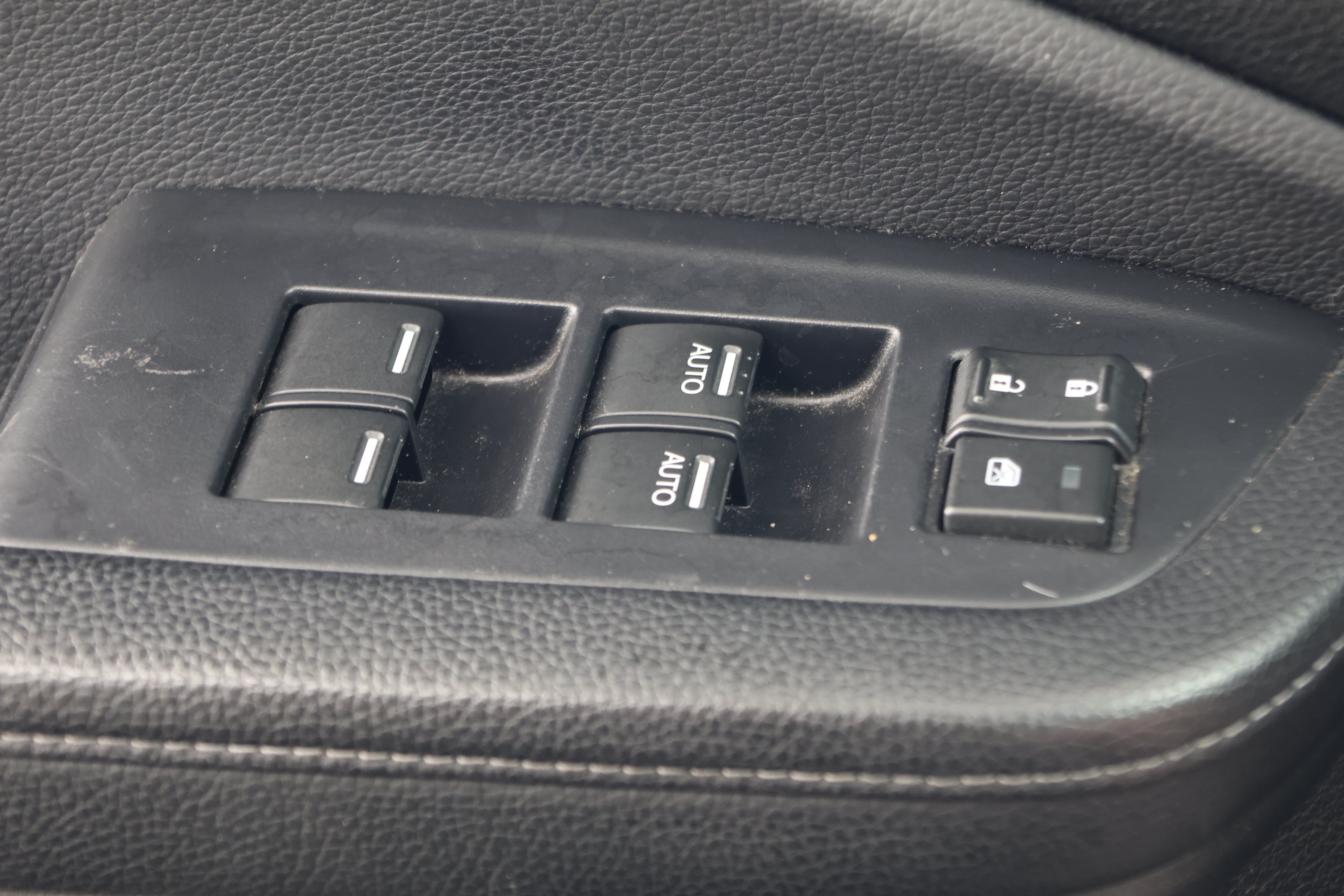 Used 2019 Honda Ridgeline RTL-E image 14