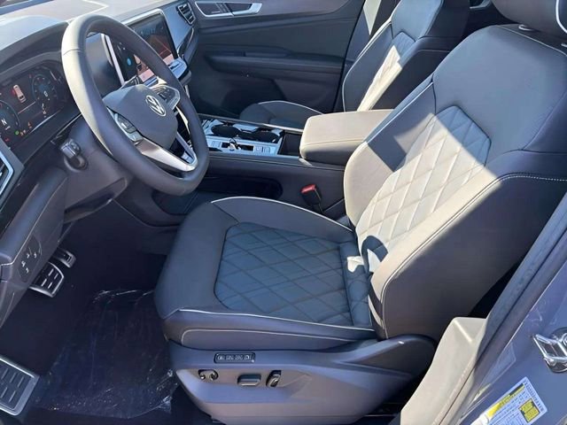 New 2026 Volkswagen Atlas Cross Sport SEL Premium R-Line image 4