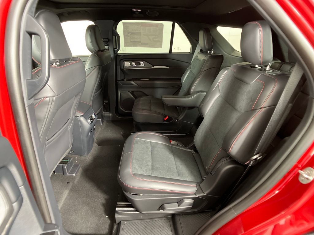 New 2026 Ford Explorer ST w/ Sun And Sound Package image 32