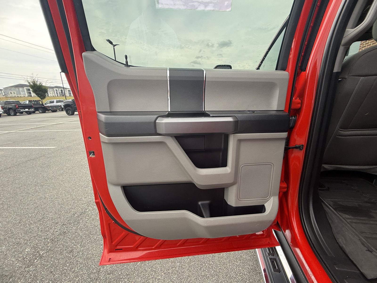Used 2021 Ford F350 XLT w/ XLT Value Package RWD image 18