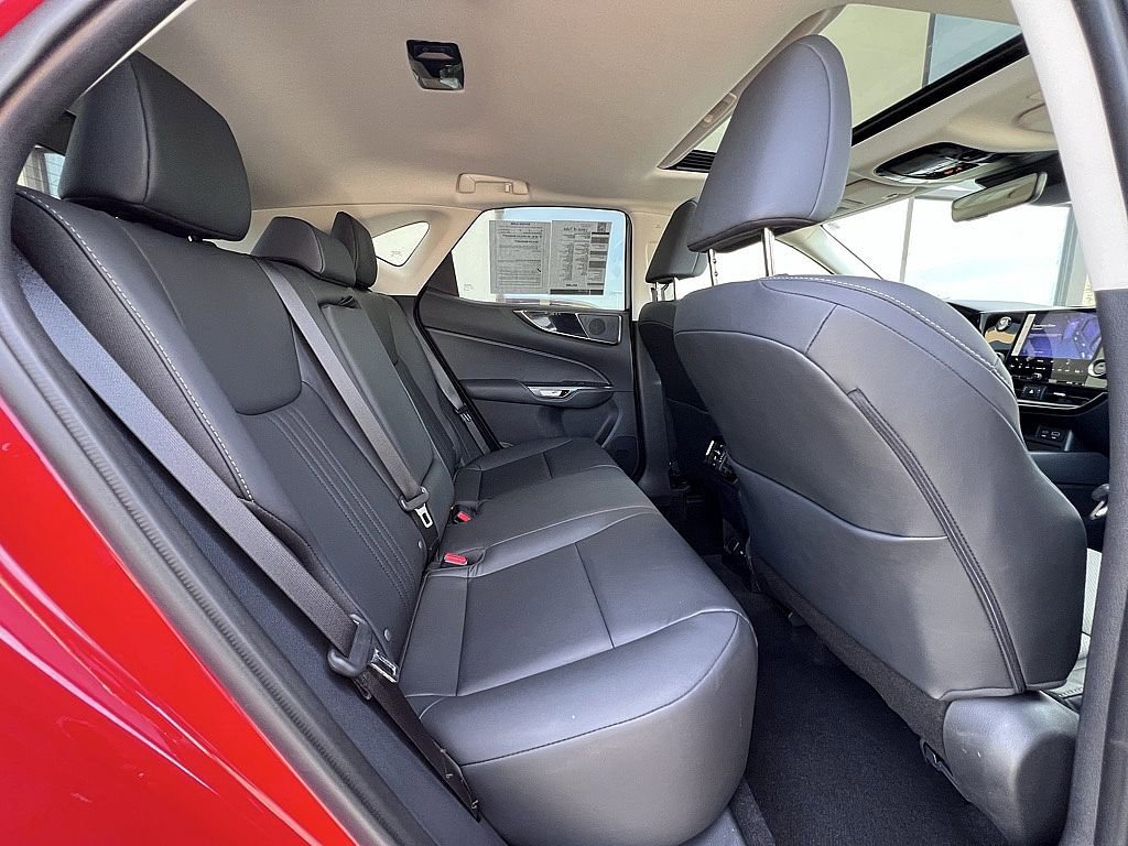 Used 2025 Lexus NX 250 FWD w/ Cold Area Package image 24