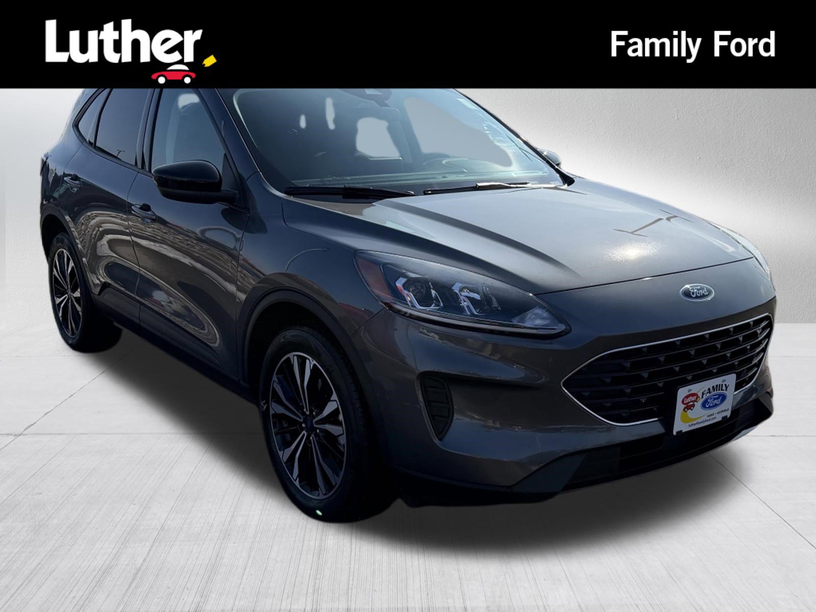 Certified 2022 Ford Escape SE w/ SE Sport Appearance Package image 1