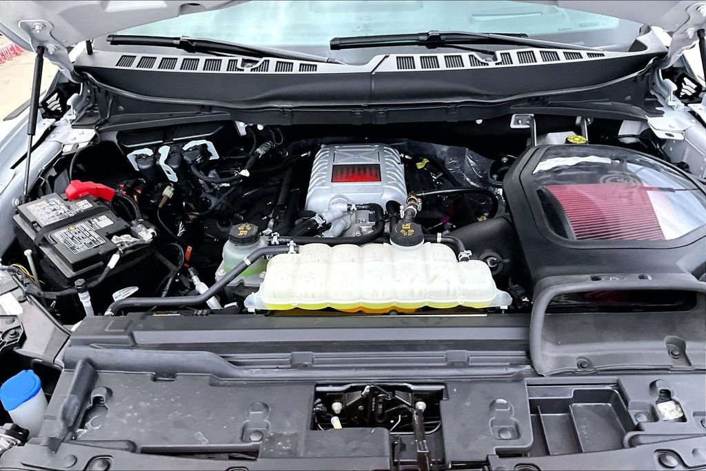 Used 2025 Ford F150 Raptor w/ Equipment Group 803A Raptor R image 11