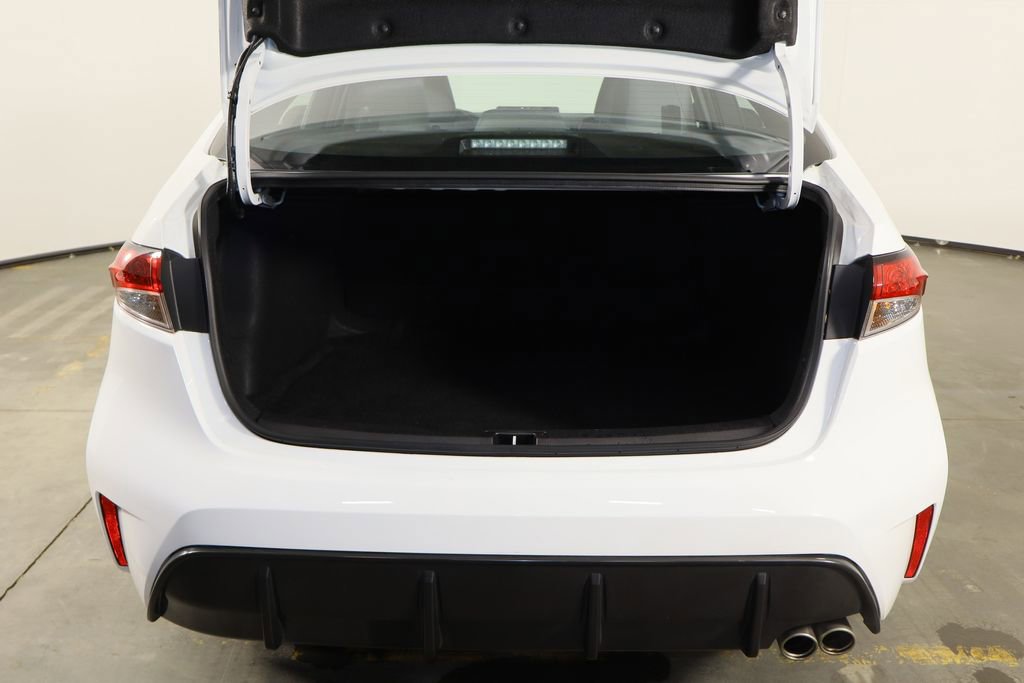 Used 2024 Toyota Corolla SE image 14
