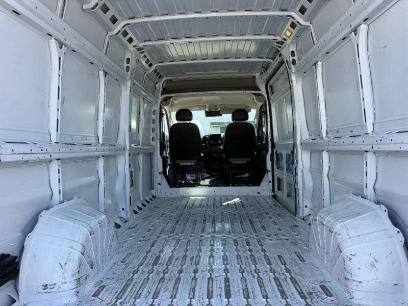 Used 2023 RAM ProMaster 2500 FWD image 11