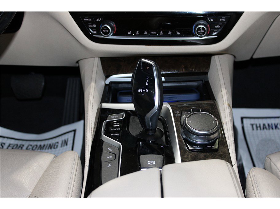 Used 2018 BMW 640i Gran Turismo xDrive w/ M Sport Package image 17