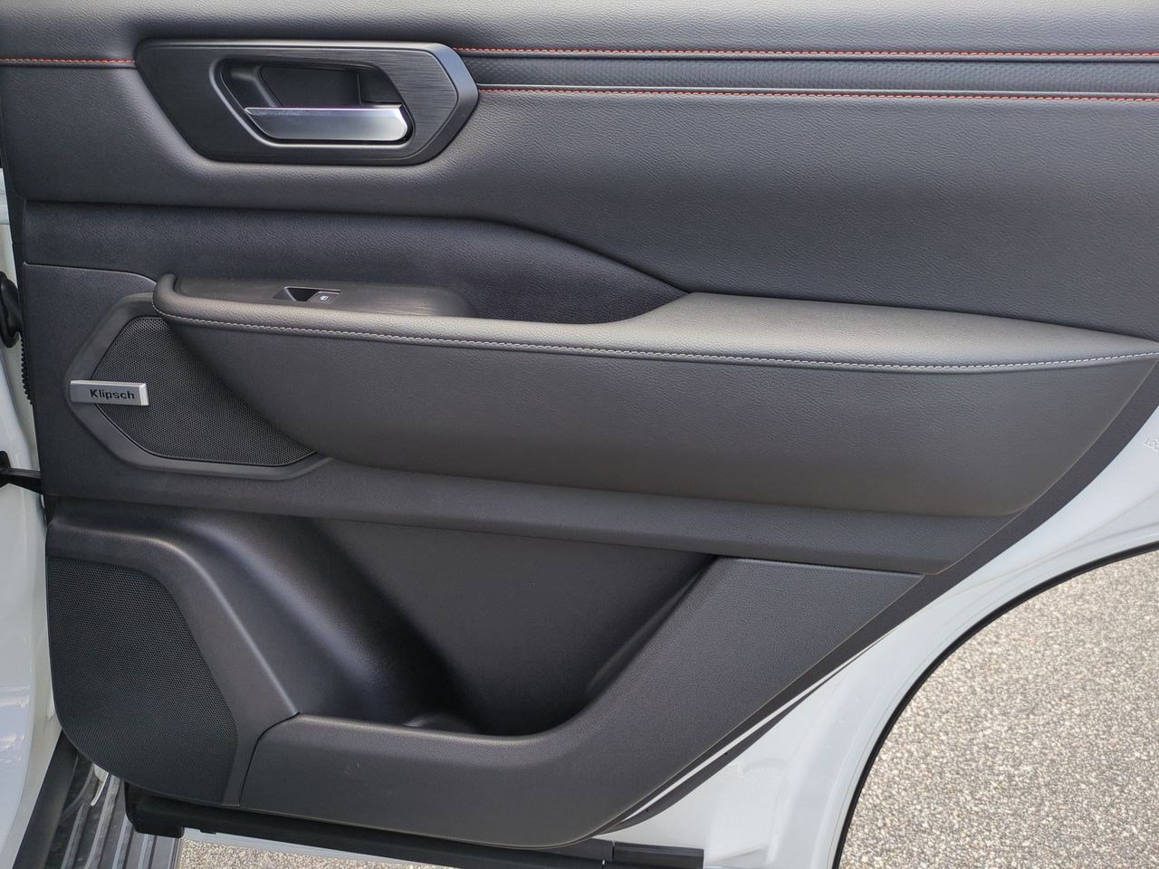 New 2025 Nissan Armada PRO-4X AWD/4WD image 34