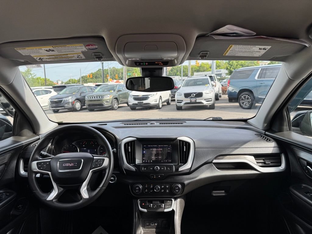 Used 2022 GMC Terrain SLE w/ Driver Convenience Package FWD image 20