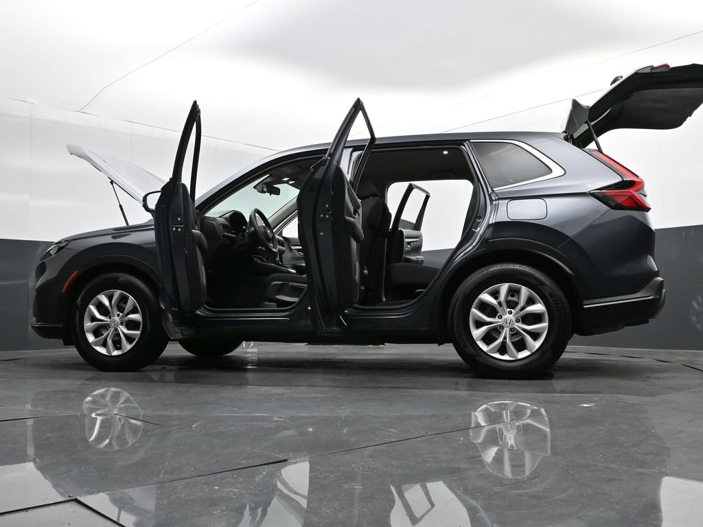 Used 2025 Honda CR-V LX image 30