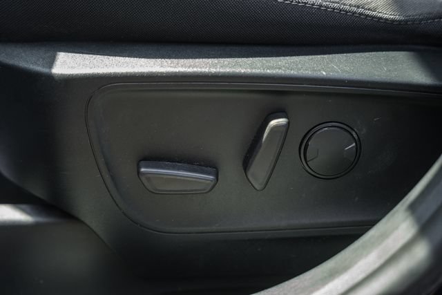 Used 2020 Ford Escape SE FWD image 42