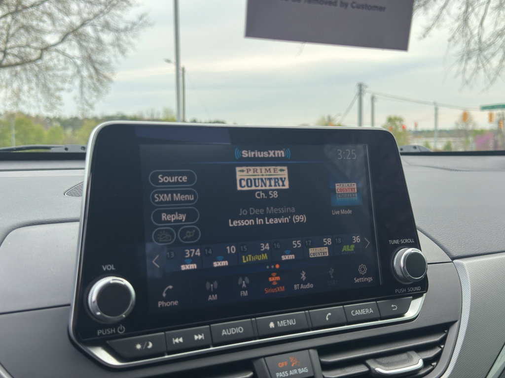 Certified 2025 Nissan Altima 2.5 SR image 24